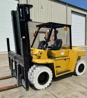 Diesel Forklifts 2003  CAT Lift Trucks DP70 (1)