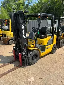 Propane Forklifts 2018  Hyundai 25L-7M (1)