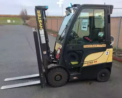 Propane Forklifts 2020  Hyster H35FT (1)