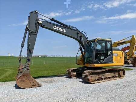 Other 2017  John Deere 130G (1)