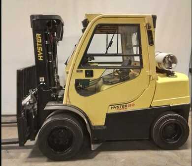4 Wheels 2010  Hyster H80FT (1)