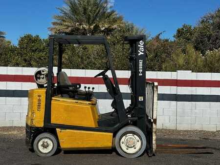 Propane Forklifts 1997  Yale GLC050 (1)
