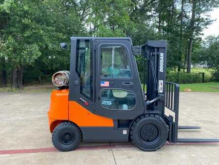 Carretilla elevadora GLP 2014  Doosan G25E-5 (4)