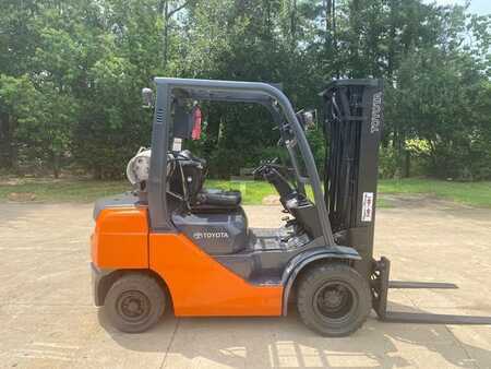 Propane Forklifts 2008  Toyota 8FGU25 (4)