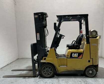 4 Wheels 2018  CAT Lift Trucks GC40KS (1)