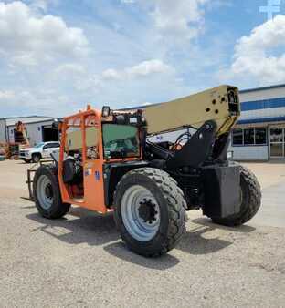 Miscelaneo 2014  JLG G6-42A (2)