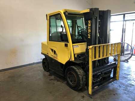 4 Wheels 2011  Hyster H80FT (1)