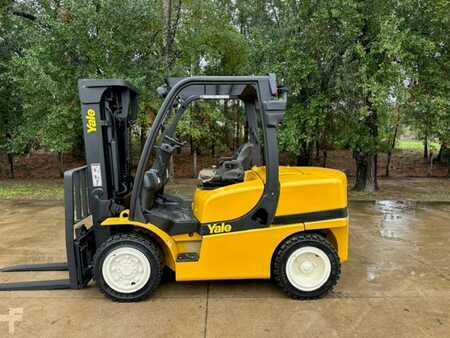 Diesel Forklifts 2009  Yale GDP090VX (4)