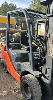 Propane Forklifts 2015  Toyota 8FGU25 (1)
