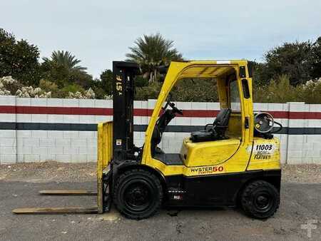 4 Wheels 2012  Hyster H50FT (1)