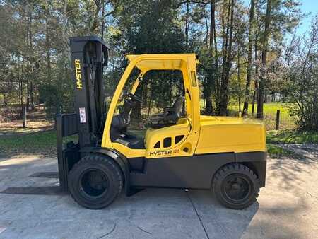 4 Wheels 2014  Hyster H120FT (1)