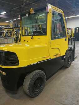 4 Wheels 2015  Hyster H100FT (1)