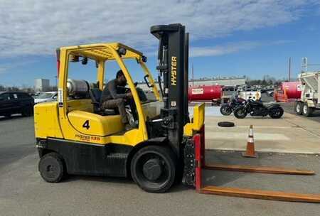 4 Wheels 2015  Hyster S135FT (1)
