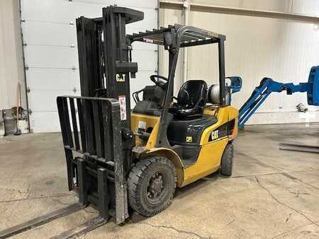 Propane Forklifts 2017  CAT Lift Trucks GP25N5 (1)