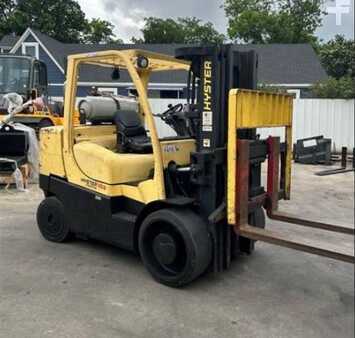 Propane Forklifts 2010  Hyster S155FT (1)
