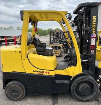 Propane Forklifts 2018  Hyster S155FT (1)