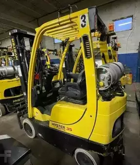 Montacargas GLP 2019  Hyster S35FT (1)