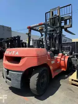 Carretillas Gasolina 2009  Toyota 7FGU70 (3)