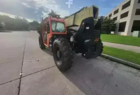 Telehandler Fixed 2018  JLG 1043 (1)