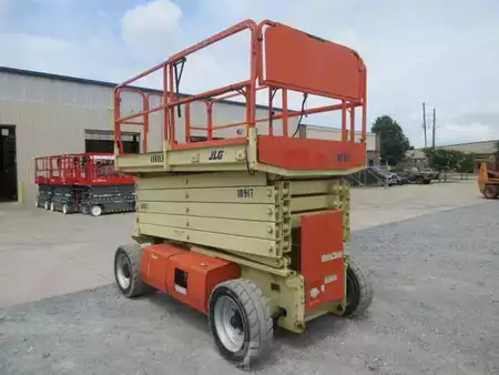 Rough Terrain Forklifts 2015  JLG 4069LE (1)