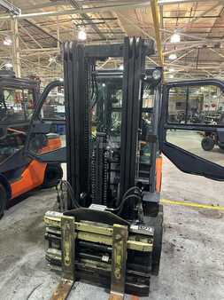 Propane Forklifts 2014  Toyota 8FGU32 (2)