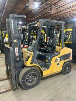 Diesel Forklifts 2017  CAT Lift Trucks DP30 (1)