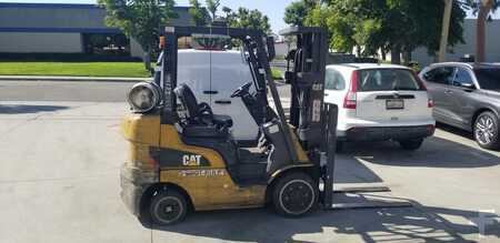 Propane Forklifts 2017  CAT Lift Trucks 2C5000 (1)