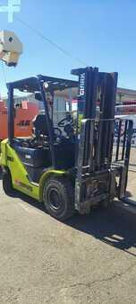 Diesel Forklifts 2021  Clark S25D (12)