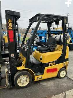 Propane Forklifts 2019  Yale GLC050VX (1)
