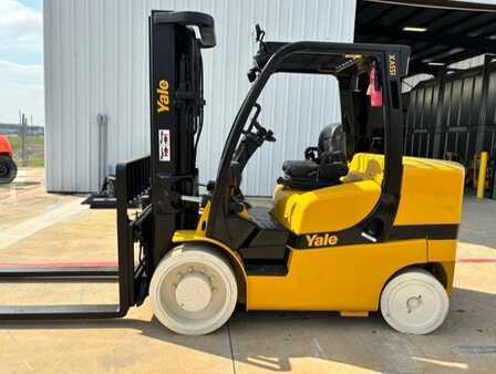 Diesel Forklifts 2012  Yale GDC155VX (1)