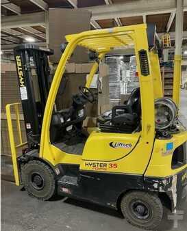 Propane Forklifts 2020  Hyster H35FT (1)