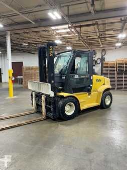 Diesel Forklifts 2016  Yale GDP155VX (1)