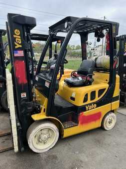 Propane Forklifts 2018  Yale GLC050VX (1)