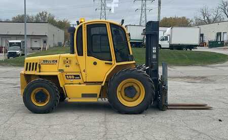 Rough Terrain Forklifts 2020  Sellick S80J4E2P (1)