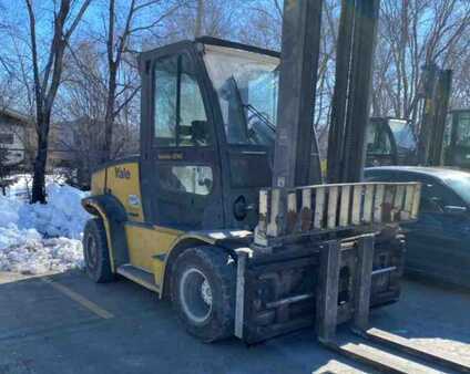 Diesel Forklifts 2021  Yale GDP155VX (1)