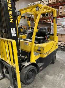 Propane Forklifts 2019  Hyster S60FT (1)