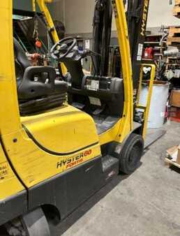 Propane Forklifts 2019  Hyster S60FT (1)
