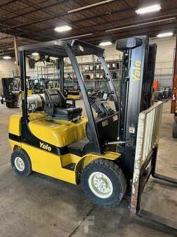 Propane Forklifts 2018  Yale GLP050MX (1)