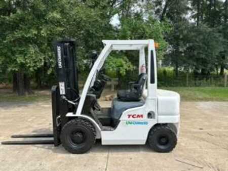 Diesel Forklifts 2014  Unicarriers FHD25 (1)