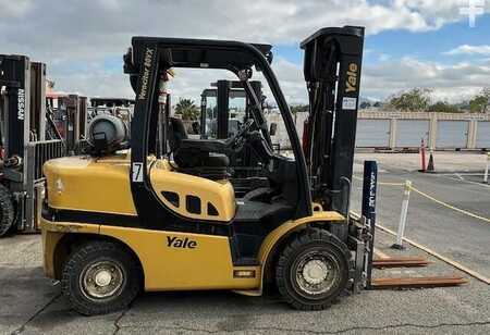 Propane Forklifts 2018  Yale GLP080VX (1)
