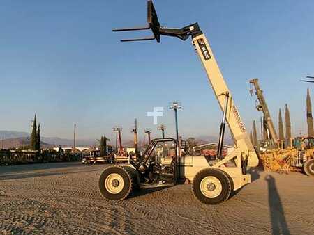 Manipulador Telescópico fijo 2004  Ingersoll Rand VR843C (11)