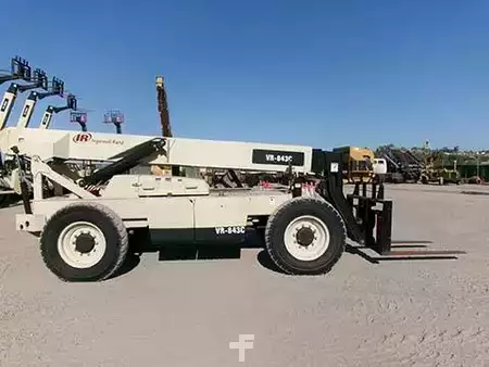 Telehandler Fixed 2005  Ingersoll Rand VR843C (4)