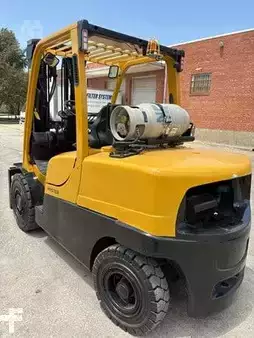 Propane Forklifts 2020  Hyster H100FT (5)