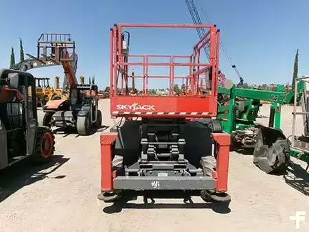 Montacargas Todo Terreno 2018  Skyjack SJ6832RT (3)