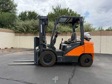 Carretilla elevadora GLP 2019  Doosan G30N-7 (2)