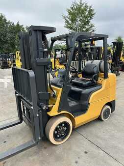 Montacargas GLP 2016  CAT Lift Trucks 2C6000 (1)