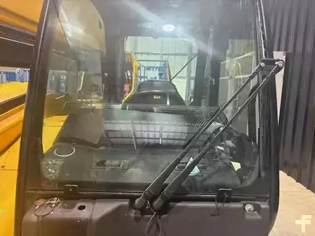 Manipulador Telescópico fijo 2021  JCB 507-42 (7)