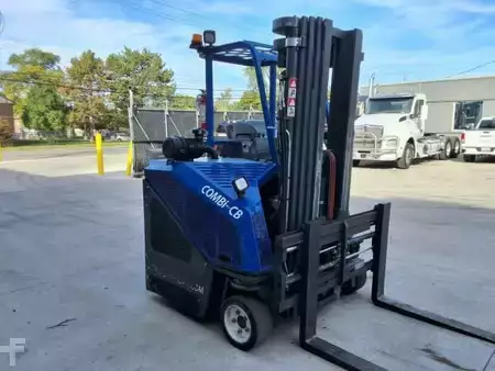 Sideloaders 2015  Combilift CB6000 (2)