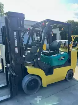 Propane Forklifts 2009  Komatsu FG35ST-8 (1)