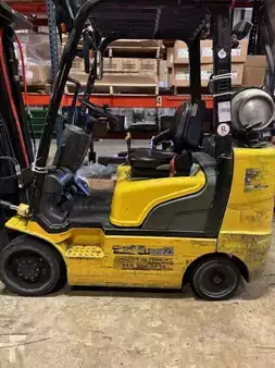 Propane Forklifts 2012  Hyundai 25LC-7A (1)